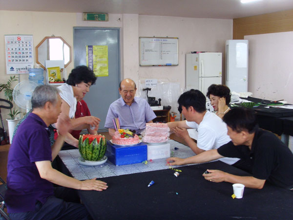003.jpg